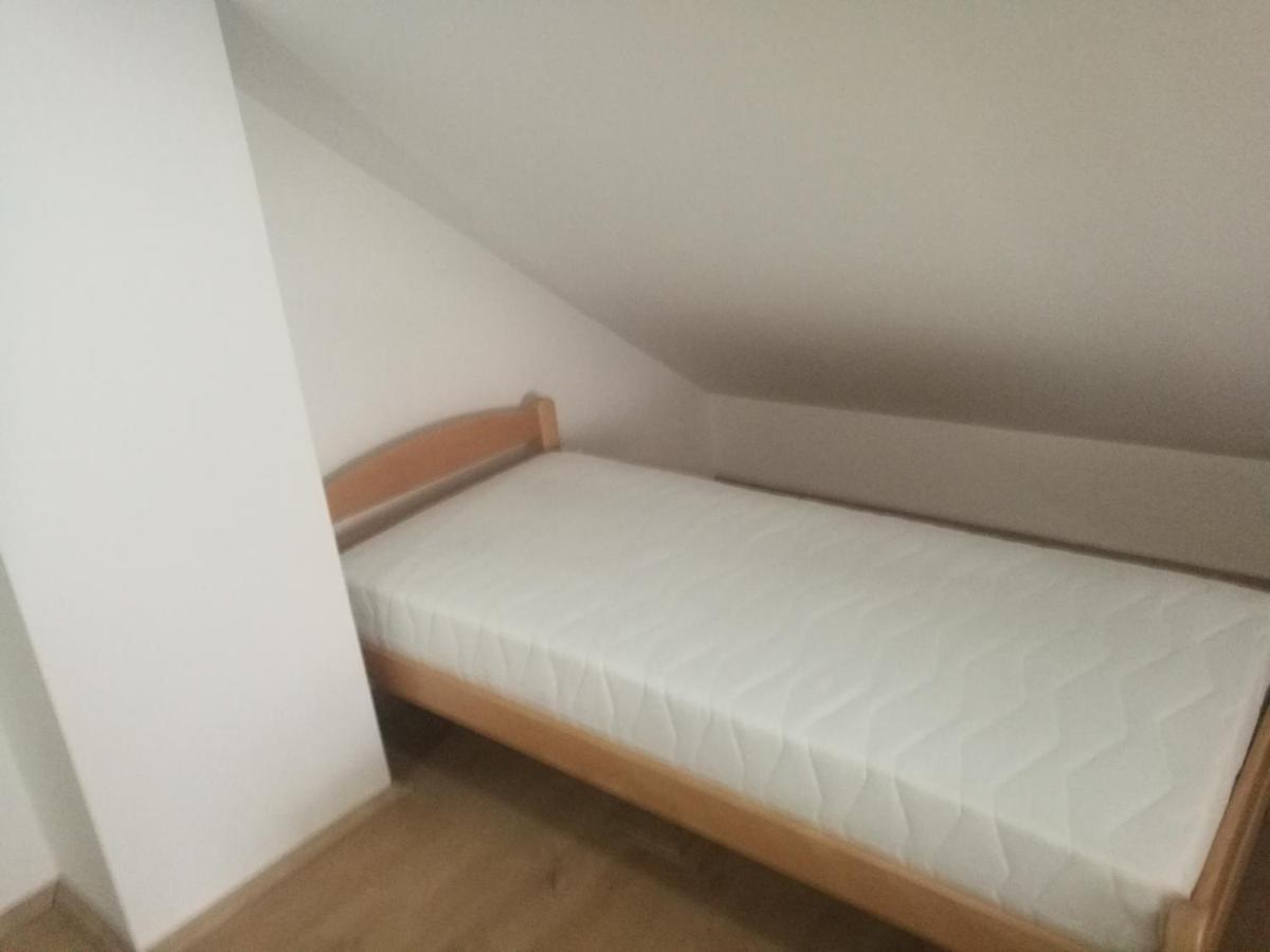 Apartma Burjuca Daire Ajdovščina Dış mekan fotoğraf