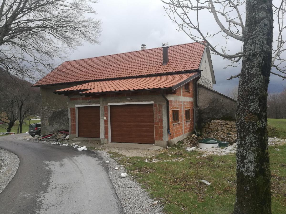 Apartma Burjuca Daire Ajdovščina Dış mekan fotoğraf